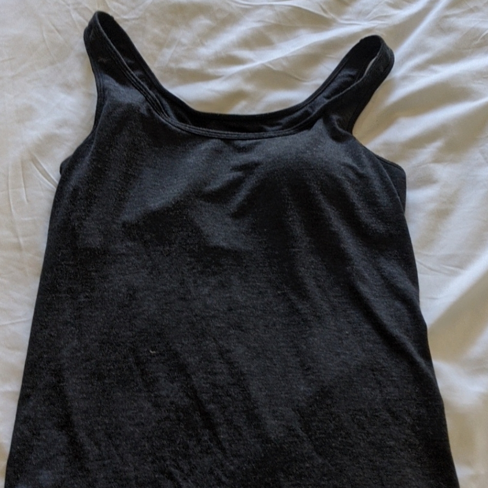 Uniqlo heat tech Heather grey tank